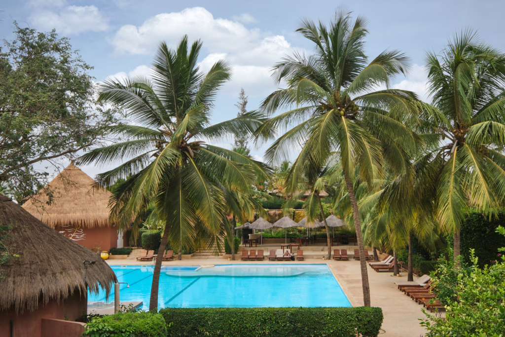 Piscine de l'Hôtel Neptune à Saly, Sénégal