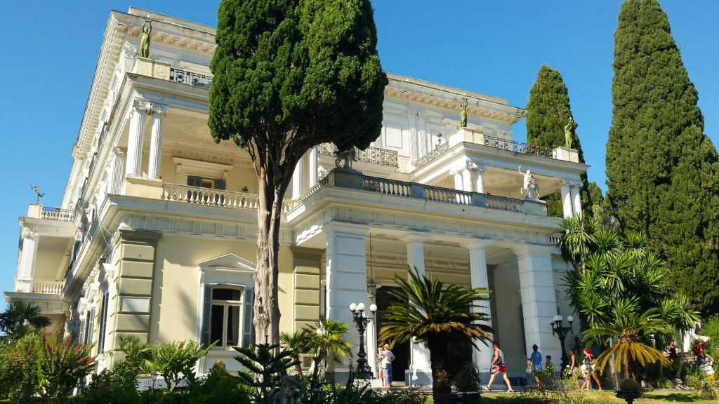 Visiter le palais de l'Achilleion